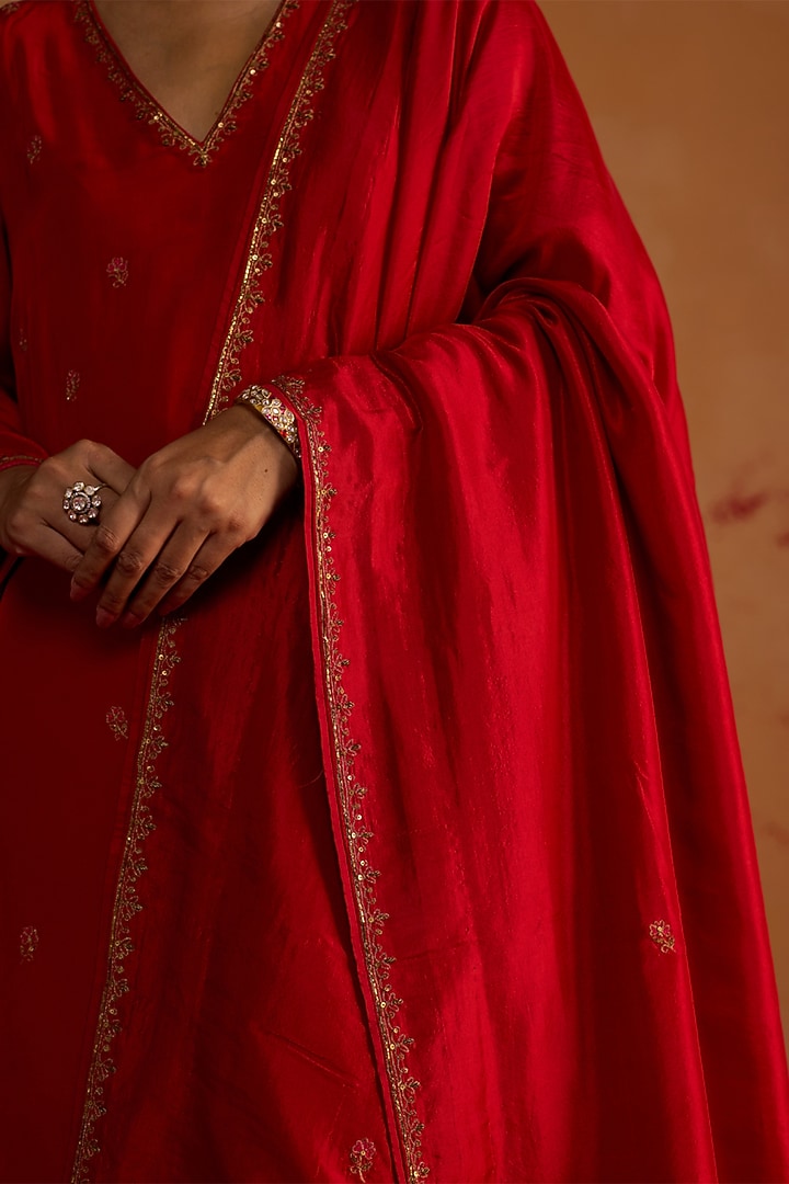 Red Pure Silk Zardosi Embroidered Kurta Set by Rhua at Pernia's Pop Up Shop