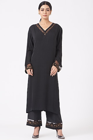 Black Kurta With Zardosi Work by Rhua