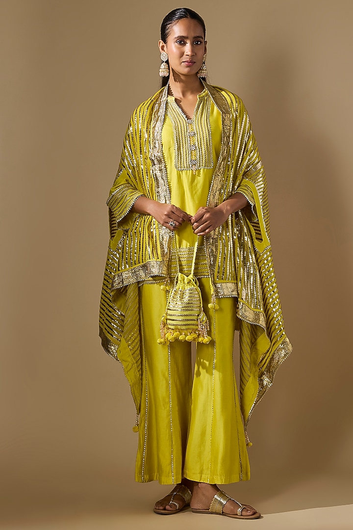 Yellow Chanderi Satin Embroidered & Printed Kurta Set by ROHIT VERMA at Pernia's Pop Up Shop