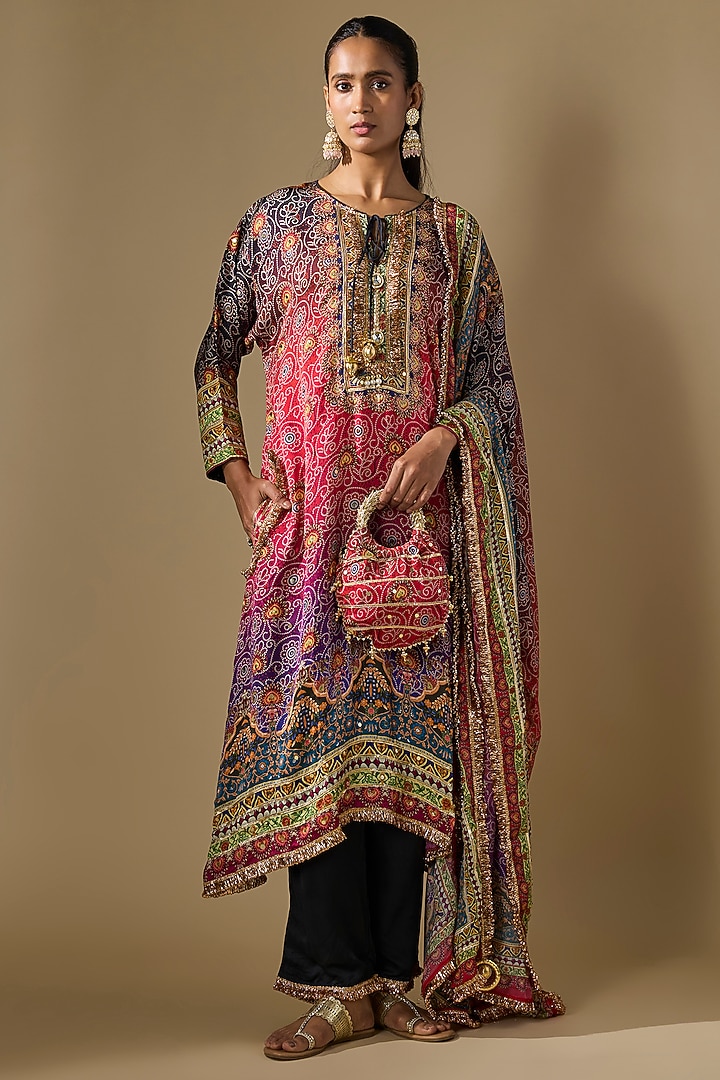 Pink Crepe Embroidered & Printed Kurta Set by ROHIT VERMA at Pernia's Pop Up Shop