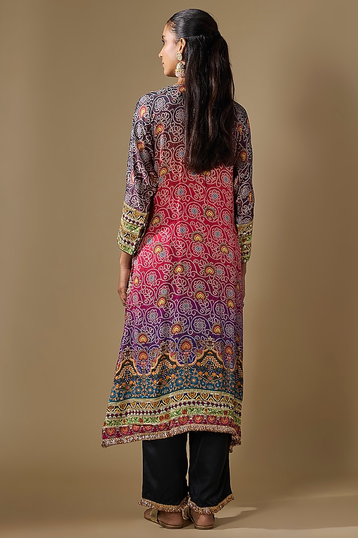 Pink Crepe Embroidered & Printed Kurta Set by ROHIT VERMA at Pernia's Pop Up Shop