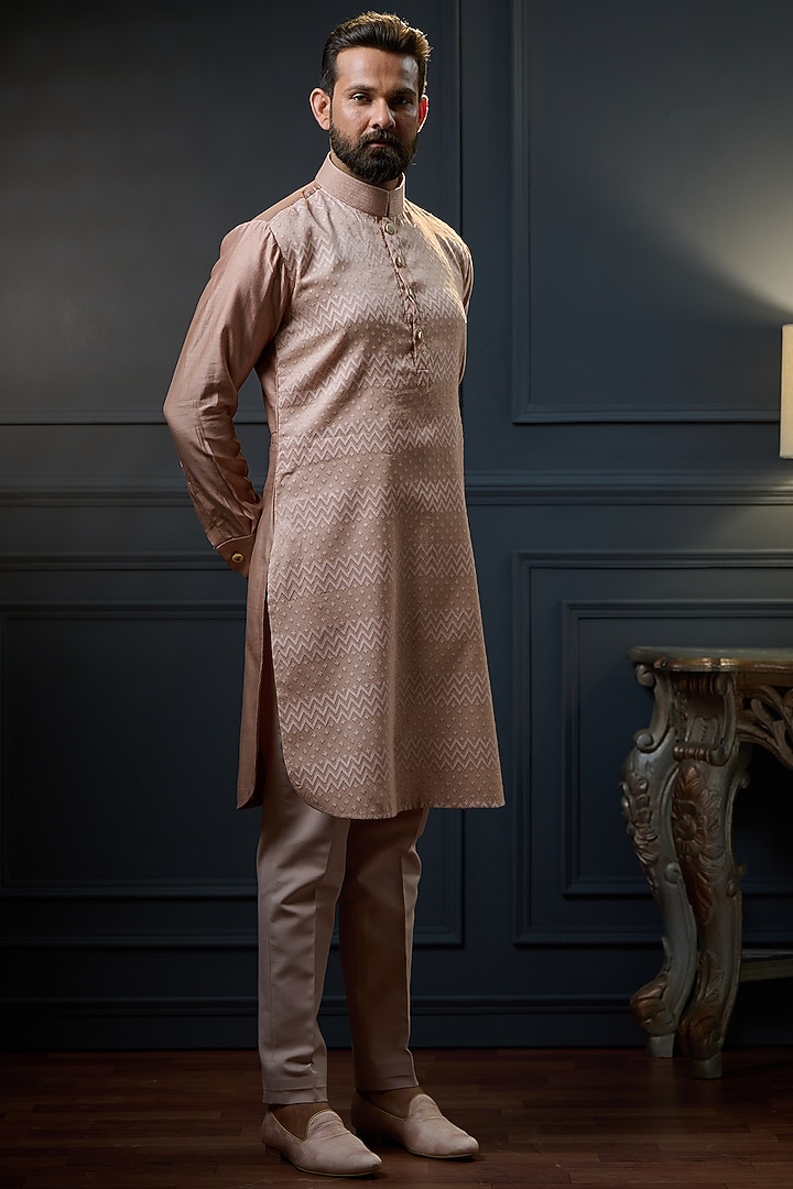 Old Rose Silk Kurta by Ritu & Abhishek at Pernia's Pop Up Shop
