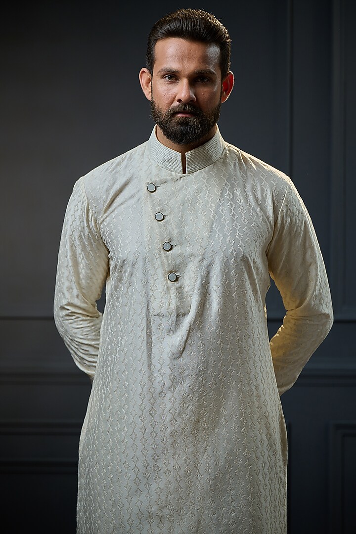 Ivory Handspun Silk Kurta by Ritu & Abhishek at Pernia's Pop Up Shop