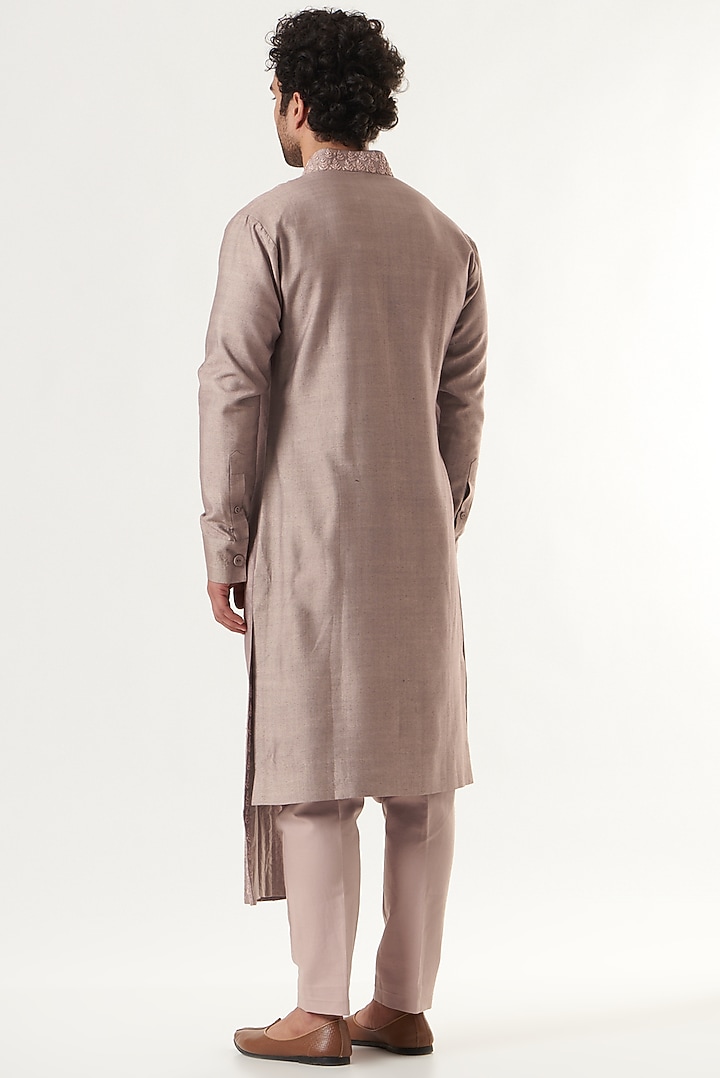 Old Rose Embroidered Kurta by Ritu & Abhishek at Pernia's Pop Up Shop