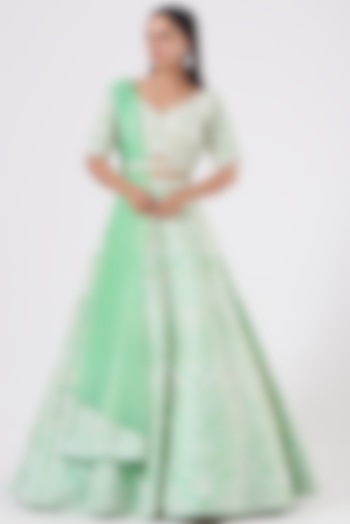 Mint Embroidered Wedding Lehenga Set by Rianta's at Pernia's Pop Up Shop