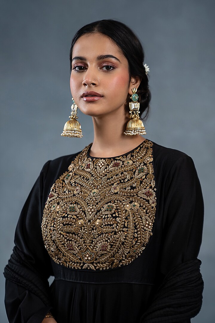 Black Chanderi Silk Zardosi Embroidered Wedding Anarkali Set by RICHA AHLUWALIA at Pernia's Pop Up Shop