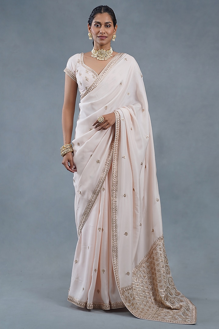 Powder Pink Habutai Silk Zardosi Embroidered Reception Saree Set by RICHA AHLUWALIA at Pernia's Pop Up Shop