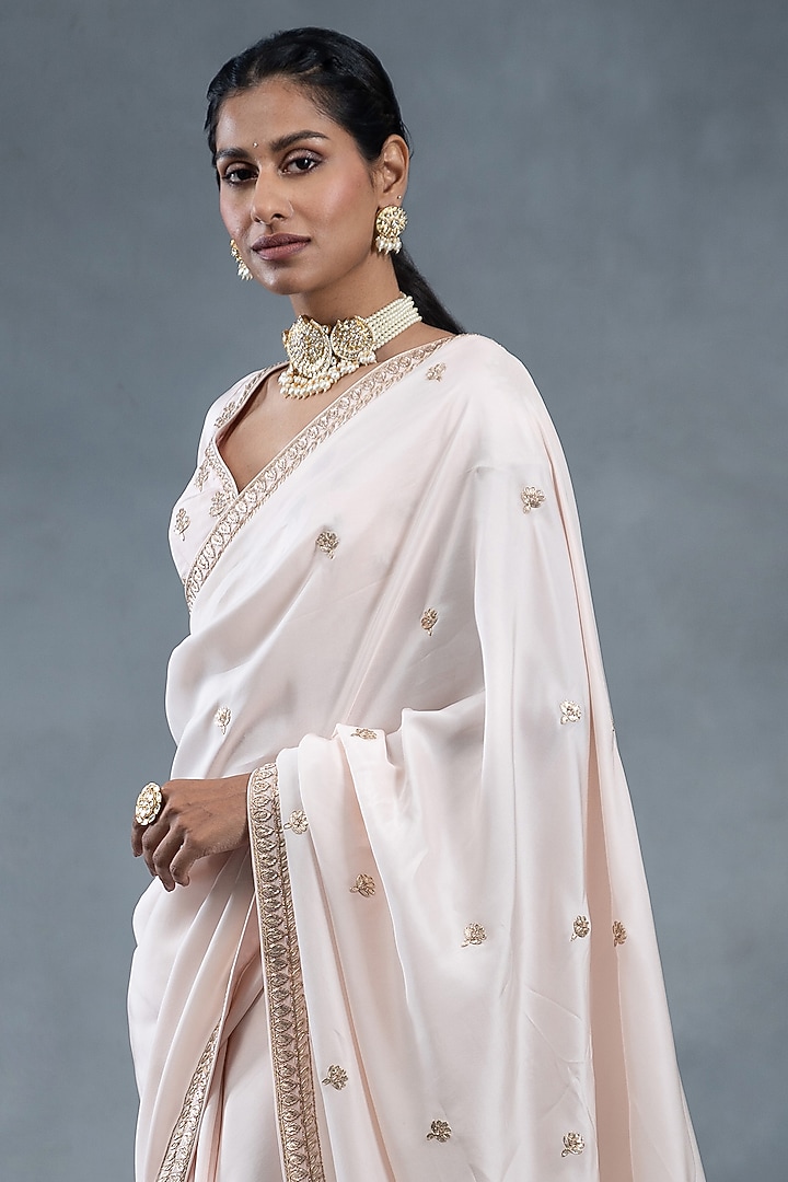 Powder Pink Habutai Silk Zardosi Embroidered Wedding Saree Set by RICHA AHLUWALIA at Pernia's Pop Up Shop