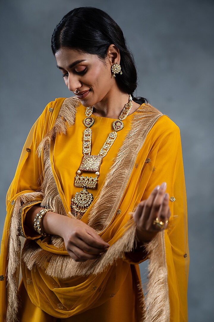 Mustard Yellow Chanderi Gold Embroidered Kurta Set by RICHA AHLUWALIA at Pernia's Pop Up Shop