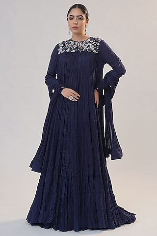 Midnight Blue Mulmul Zardosi Work Jalabiya Set by RICHA AHLUWALIA