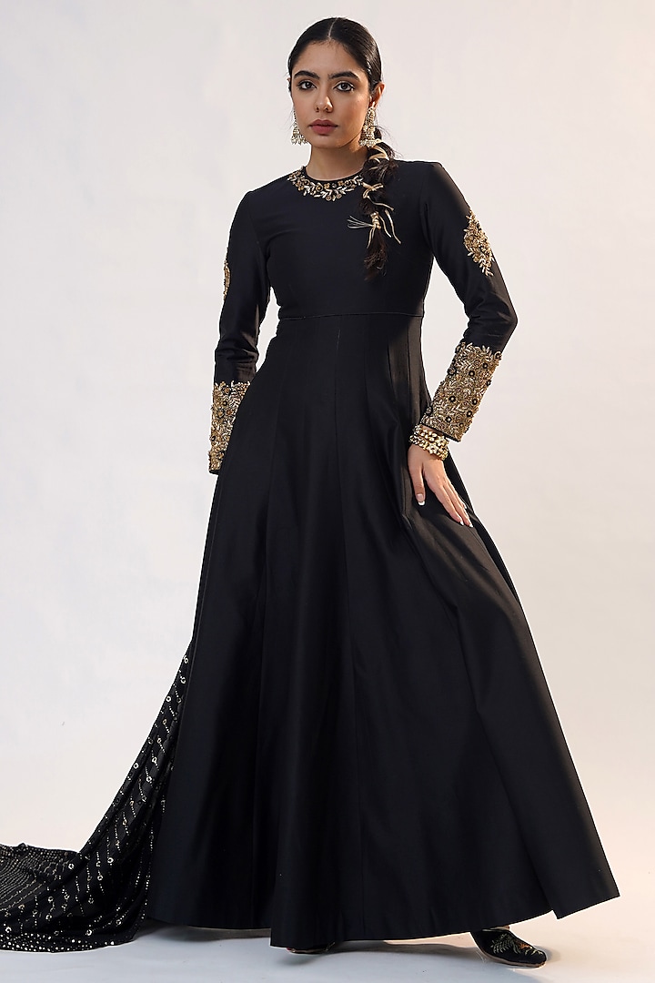 Black Chanderi Silk Zardosi Embroidered Anarkali Set by RICHA AHLUWALIA at Pernia's Pop Up Shop