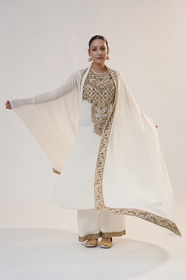 Ivory Georgette Sequins Embroidered Kurta Set by RICHA AHLUWALIA at Pernia's Pop Up Shop