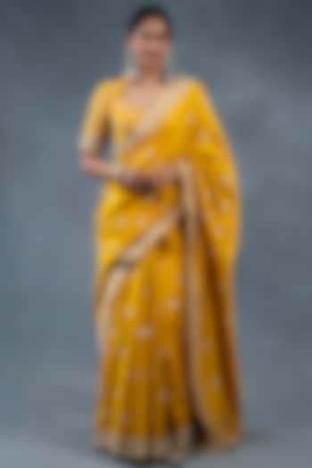 Mustard Yellow Chanderi Silk Hand & Machine Embroidered Saree Set by RICHA AHLUWALIA at Pernia's Pop Up Shop