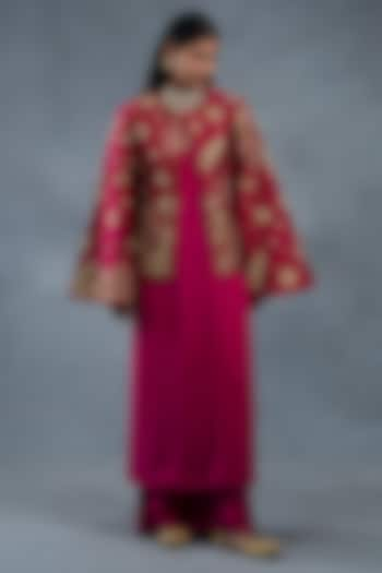 Hot pink Chanderi Hand Embroidered Jacket by RICHA AHLUWALIA