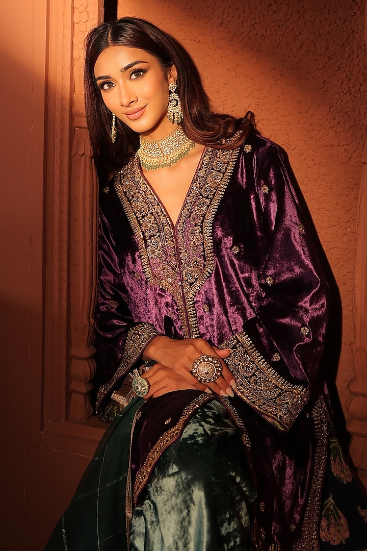 Purple Silk Velvet Sequins & Zardosi Hand Embroidered Kurta Set by RICHA AHLUWALIA at Pernia's Pop Up Shop
