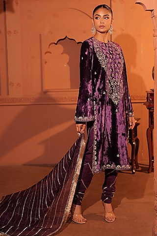 Purple Silk Velvet Kasab & Zardosi Hand Embroidered Kurta Set by RICHA AHLUWALIA