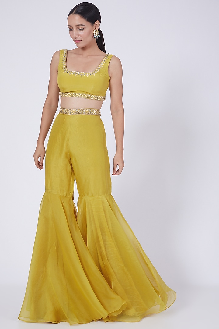 Mustard Silk Hand Embroidered Cape Set by Ridhi agarwal at Pernia's Pop Up Shop