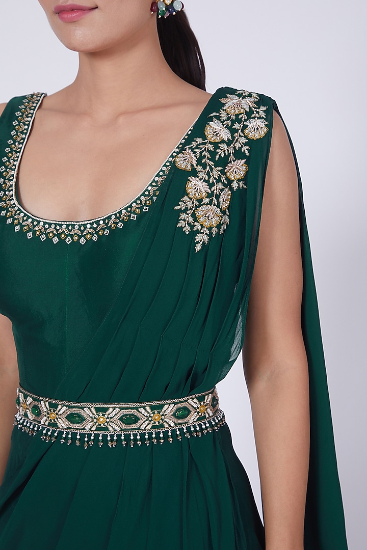 Emerald Green Hand Embroidered Jumpsuit by Ridhi agarwal at Pernia's Pop Up Shop