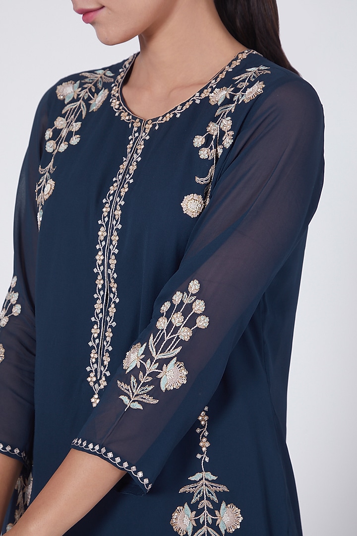 Cobalt Blue Thread Hand Embroidered Kurta Set by Ridhi agarwal at Pernia's Pop Up Shop