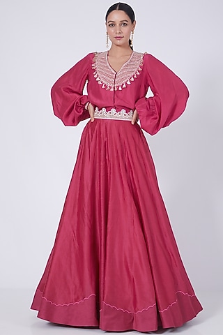 Fuchsia Chanderi Lehenga Set by Ridhi agarwal