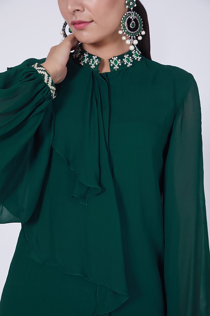 Emerald Green Georgette Flared Pant Set by Ridhi agarwal at Pernia's Pop Up Shop