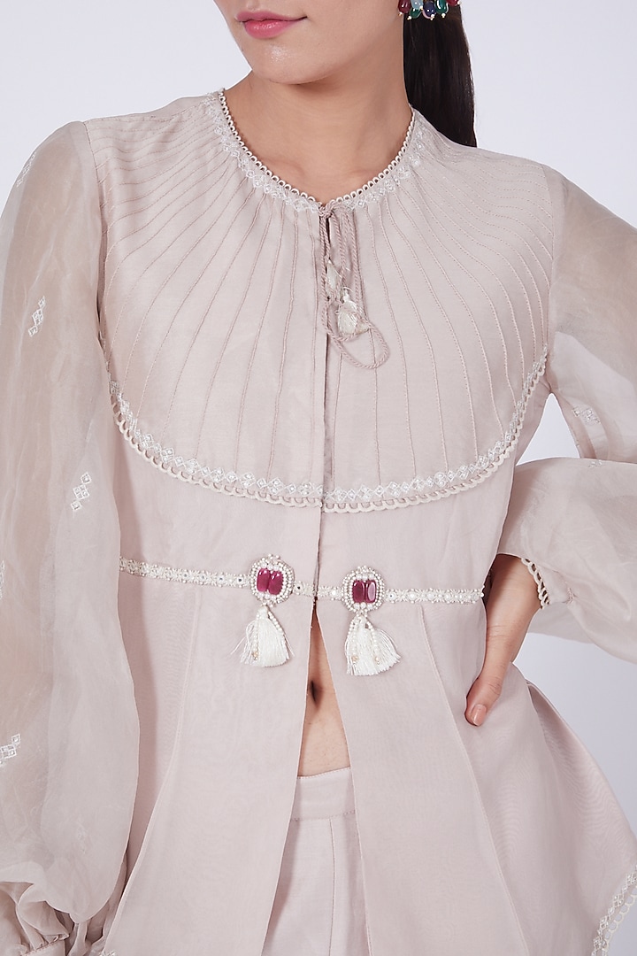 Blush Pink Embroidered Pant Set by Ridhi agarwal at Pernia's Pop Up Shop