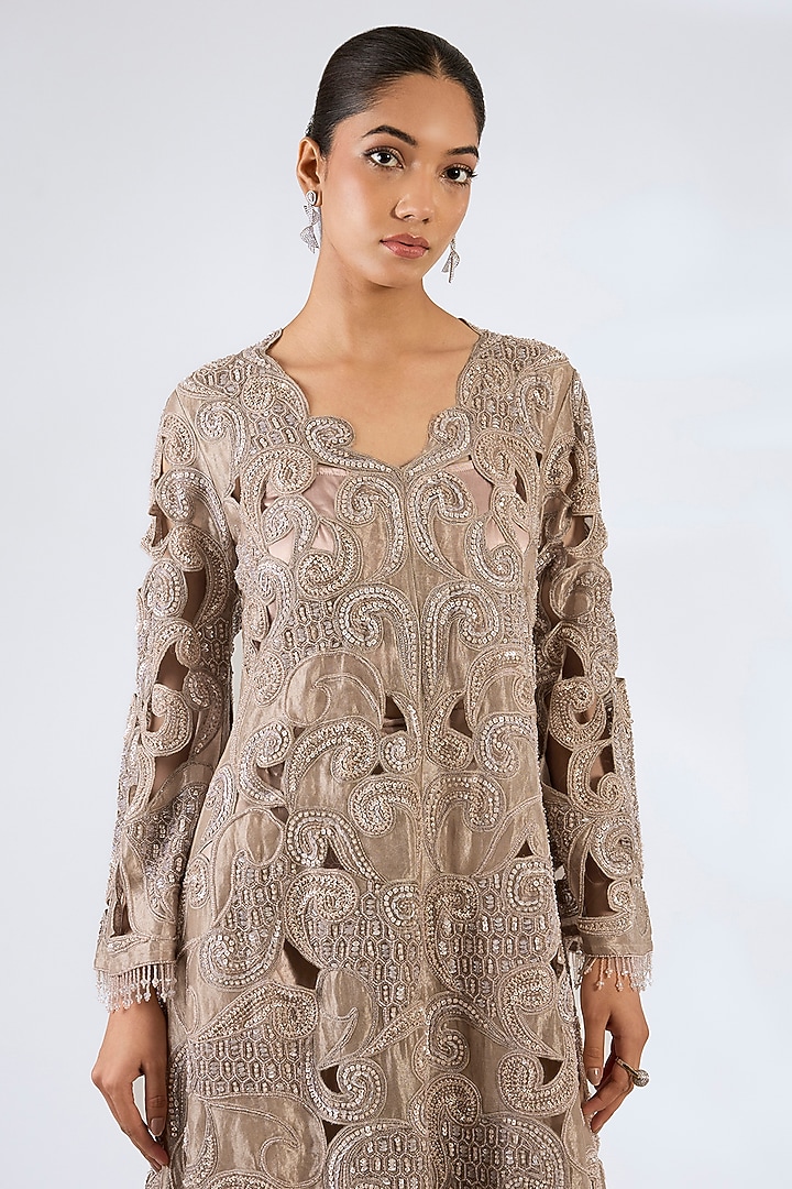 Pink Tissue Kurta Set by Ridhima Bhasin at Pernia's Pop Up Shop