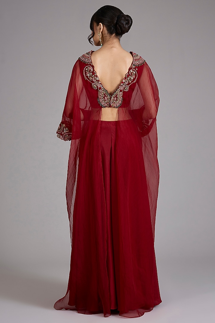 Red Organza Embellished Kurta Set by Ridhima Bhasin at Pernia's Pop Up Shop
