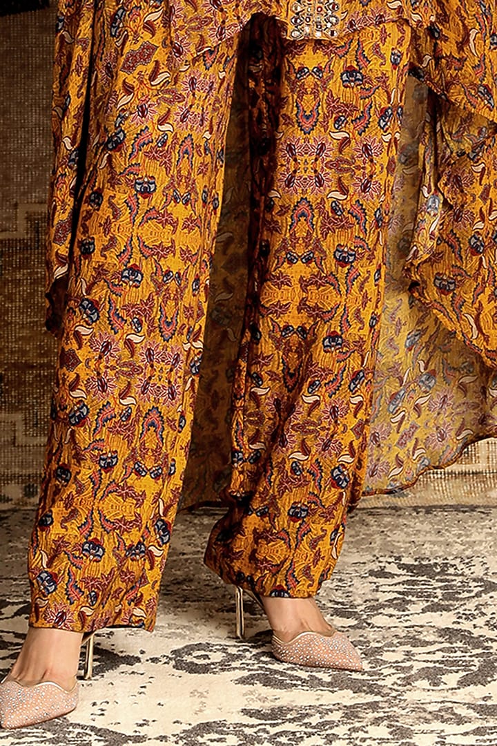 Mustard Printed High-Low Kaftan Set by Ridhima Bhasin at Pernia's Pop Up Shop