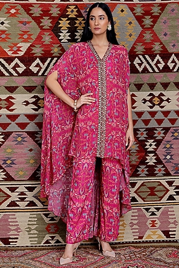 Fuchsia Printed High-Low Kaftan Set by Ridhima Bhasin at Pernia's Pop Up Shop