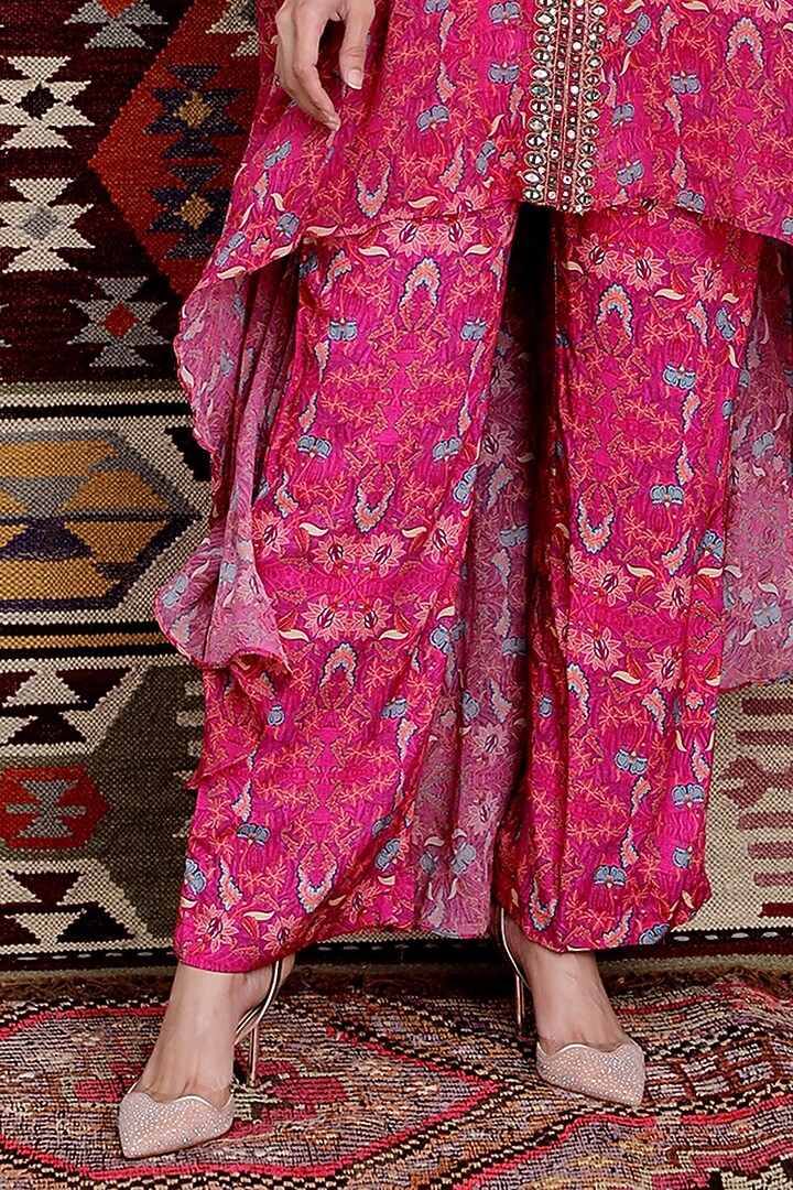 Fuchsia Printed High-Low Kaftan Set by Ridhima Bhasin at Pernia's Pop Up Shop