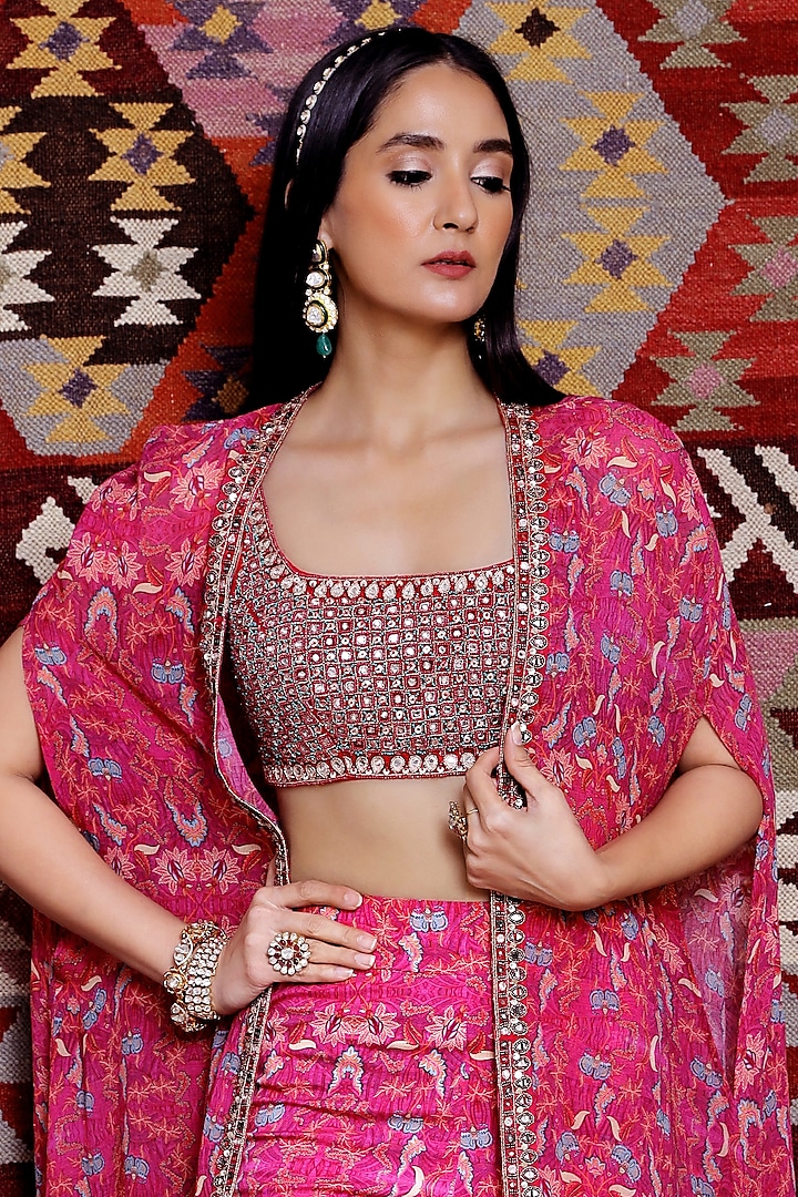 Fuchsia Georgette Printed Cape Set by Ridhima Bhasin at Pernia's Pop Up Shop