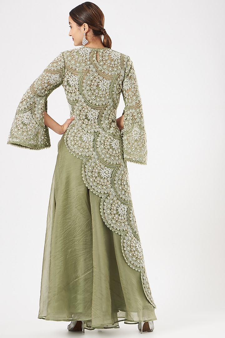 Sage Green Embroidered Kurta Set by Ridhima Bhasin at Pernia's Pop Up Shop