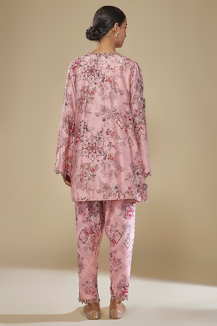 Candy Pink Chanderi & Rayon Kurta Set by Ridhima Bhasin at Pernia's Pop Up Shop