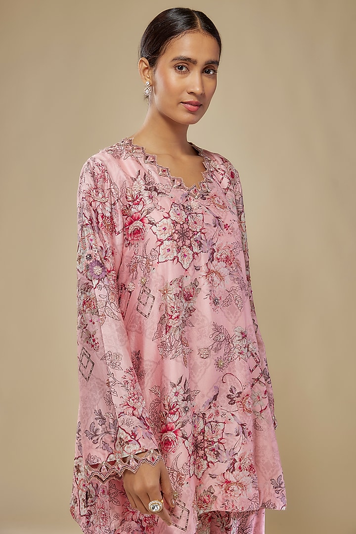 Candy Pink Chanderi & Rayon Kurta Set by Ridhima Bhasin at Pernia's Pop Up Shop