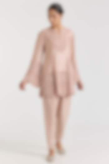 Pink Chanderi Hand Embellished Kurta Set by Ridhima Bhasin at Pernia's Pop Up Shop