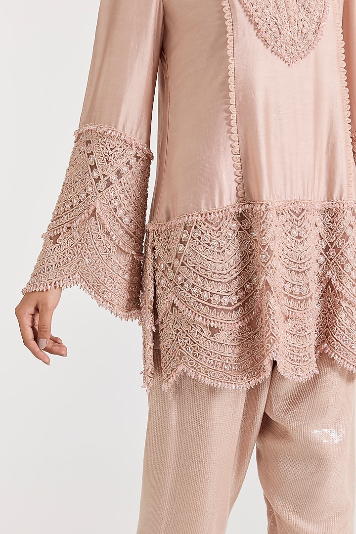 Pink Chanderi Hand Embellished Kurta Set by Ridhima Bhasin at Pernia's Pop Up Shop