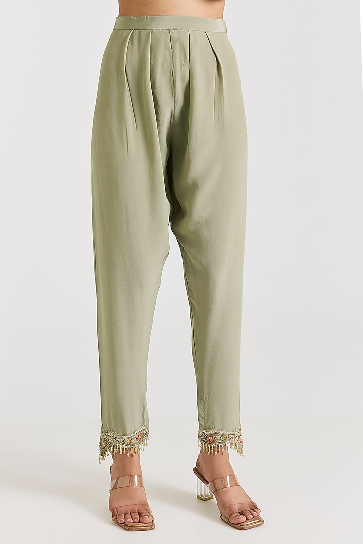 Grey Chanderi Aari Embroidered Kurta Set by Ridhima Bhasin at Pernia's Pop Up Shop