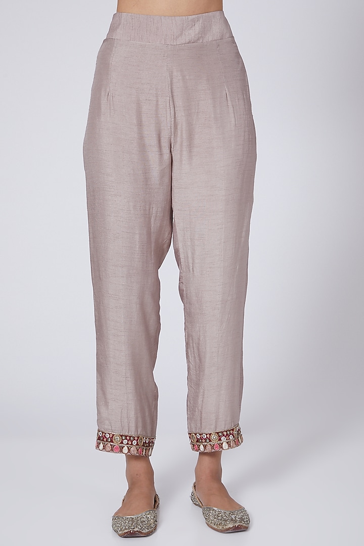 Grey & Pink Printed Kurta Set by Ridhima Bhasin at Pernia's Pop Up Shop