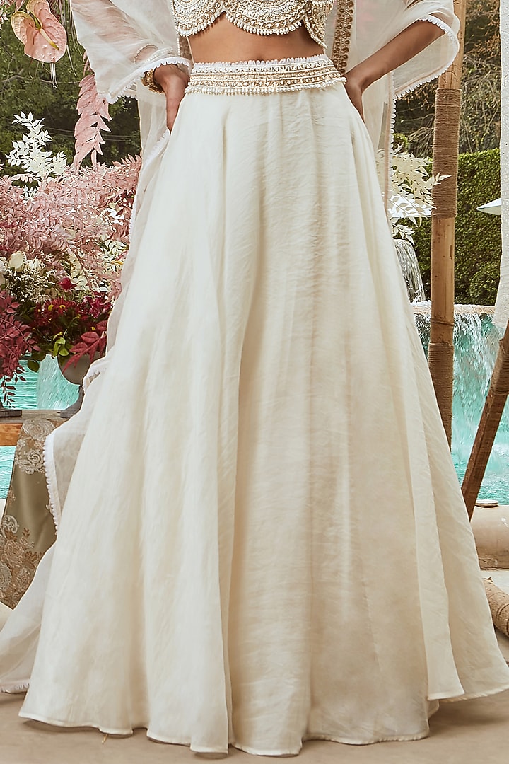 Ivory Embroidered Wedding Lehenga Set by Ridhima Bhasin at Pernia's Pop Up Shop
