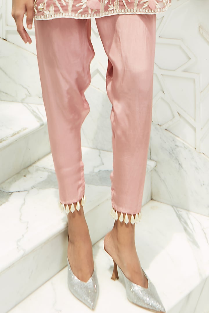 Pink Pearl Embroidered Short Kurta Set by Ridhima Bhasin at Pernia's Pop Up Shop