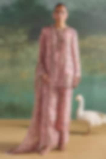 Petal Pink Habutai Silk Printed Kurta Set by Ridhima Bhasin at Pernia's Pop Up Shop