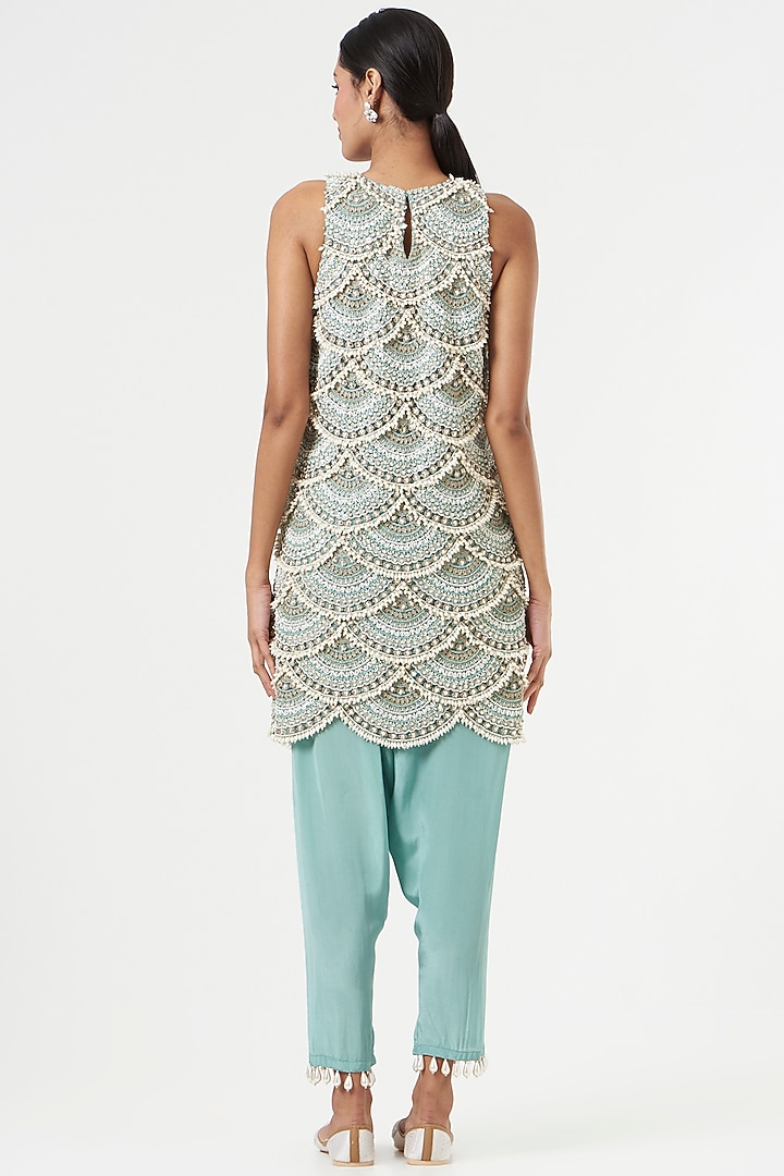 Sky Blue Hand Embroidered Kurta Set by Ridhima Bhasin at Pernia's Pop Up Shop