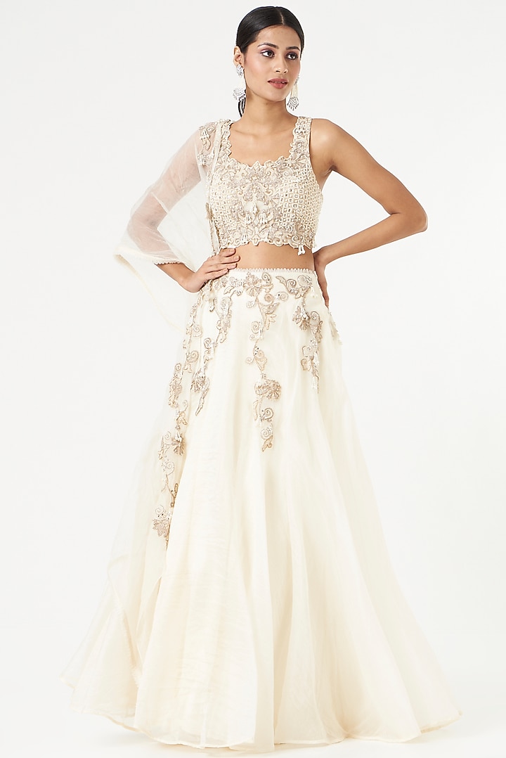 White Embroidered Wedding Lehenga Set by Ridhima Bhasin at Pernia's Pop Up Shop