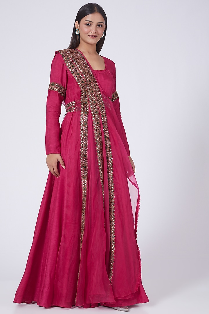 Fuchsia Organza Anarkali With Belt by Ridhima Bhasin at Pernia's Pop Up Shop