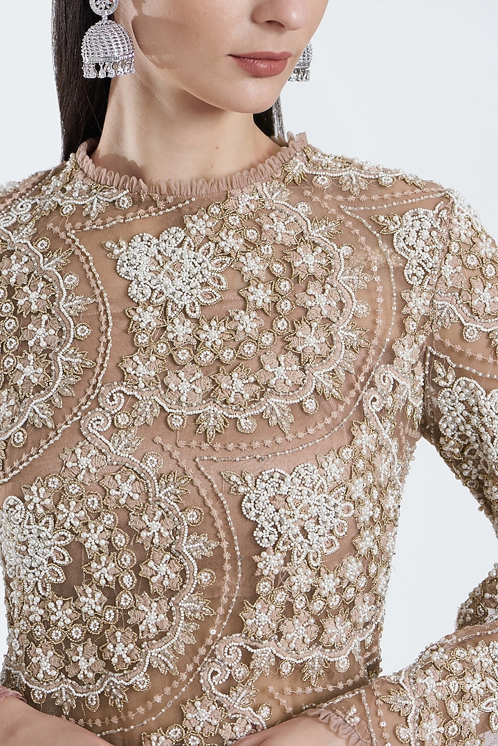 Blush Pink Embroidered Kurta Set by Ridhima Bhasin at Pernia's Pop Up Shop