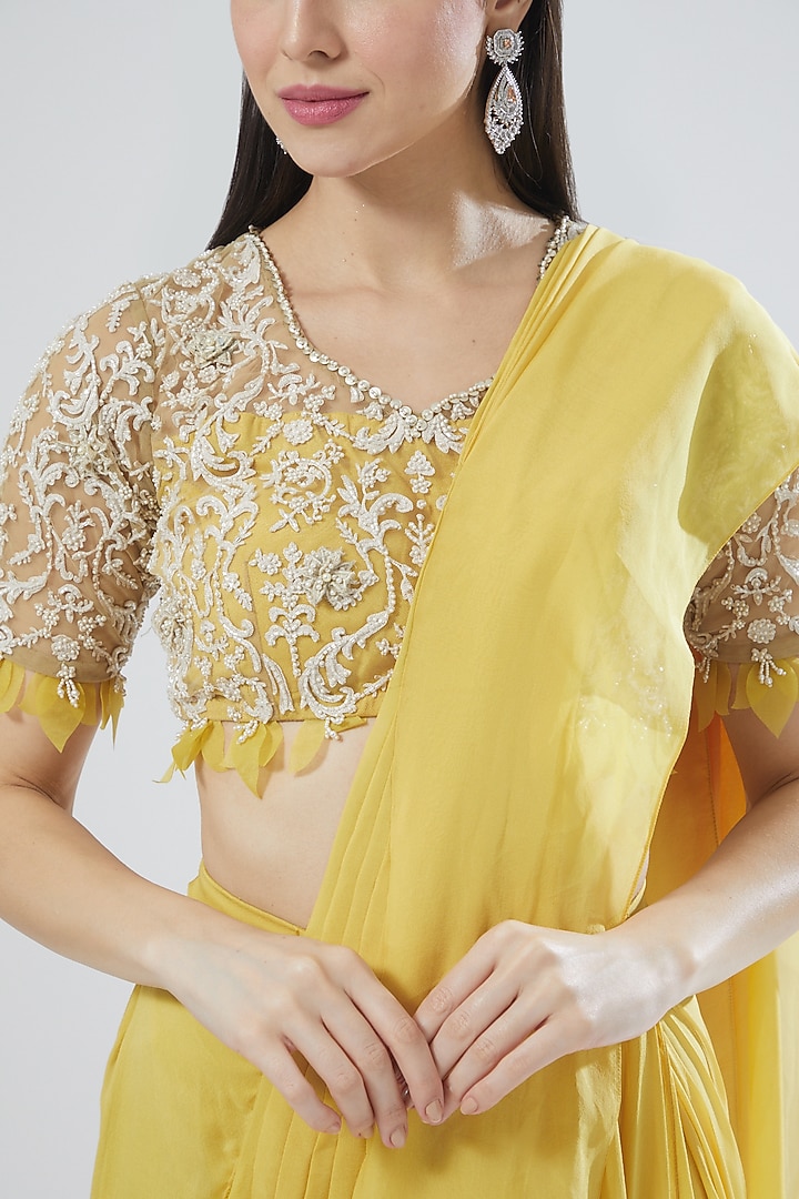 Sunshine Yellow Organza & Chiffon Pre-Draped Wedding Saree Set by Ridhima Bhasin at Pernia's Pop Up Shop