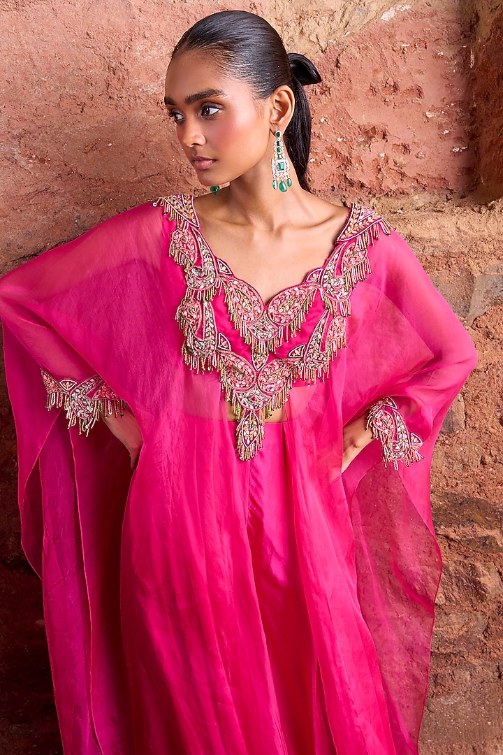 Fuchsia Organza Embroidered Kurta Set by Ridhima Bhasin at Pernia's Pop Up Shop
