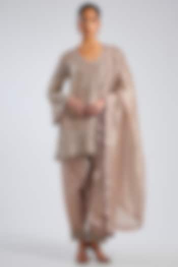 Pink Silk Tissue Kurta Set by Ridhima Bhasin at Pernia's Pop Up Shop