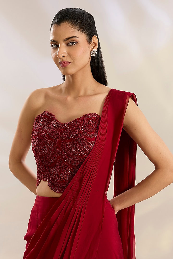 Red Net & Chiffon Wedding Saree Set by Ridhima Bhasin at Pernia's Pop Up Shop